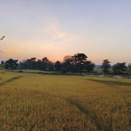 Surwahi Social Ecoestate Kānha エクステリア 写真
