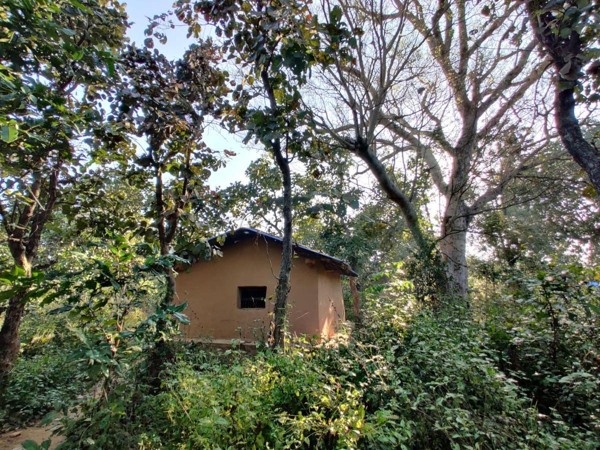 Surwahi Social Ecoestate Kānha エクステリア 写真