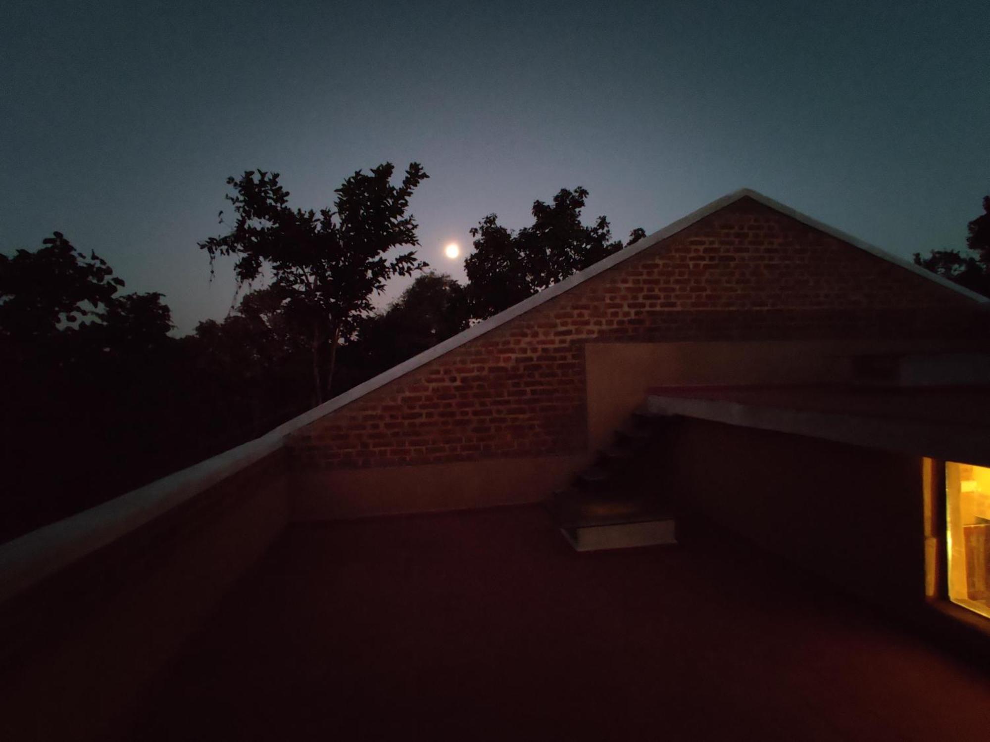 Surwahi Social Ecoestate Kānha エクステリア 写真